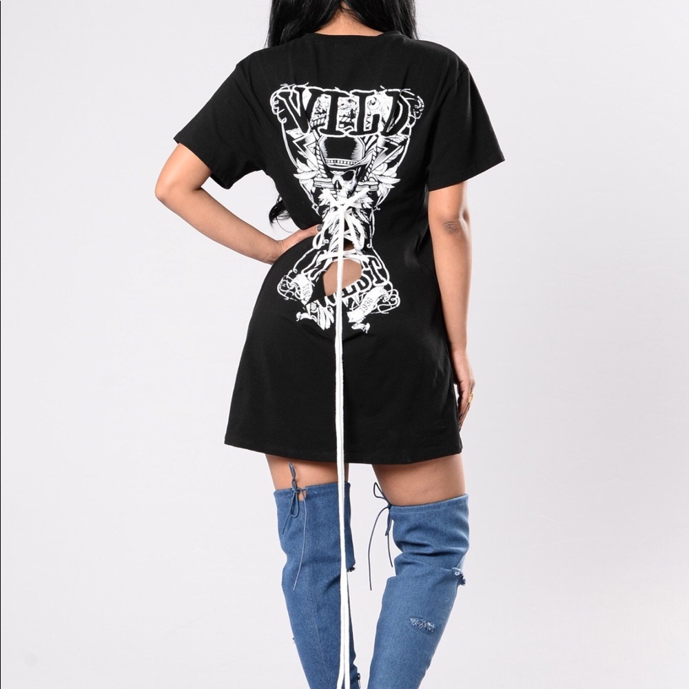 New black tunic by FashionNova size 1X